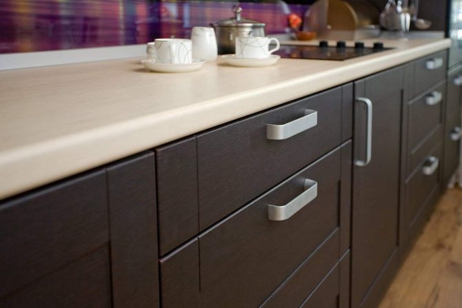 Стандартная ширина столешницы для кухни: какие бывают стандарты ширины кухонной столешницы?