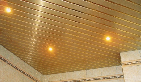 реечные алюминиевые подвесные потолки