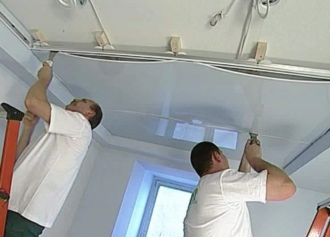 Как сделать натяжной потолок своими руками
